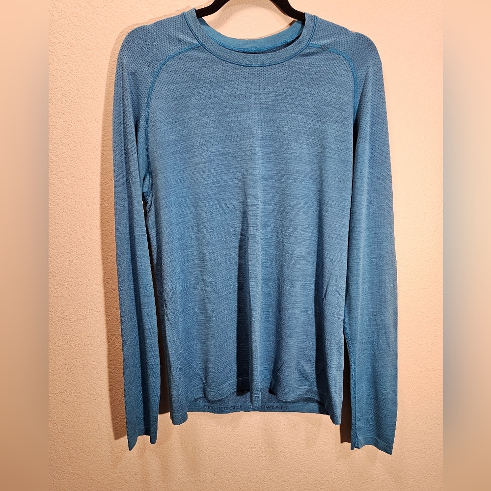 Lululemon Metal Vent Tech Blue Long Sleeve Shirt Men Size Medium
